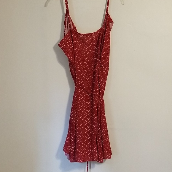 Red wrap dress - Picture 2 of 2
